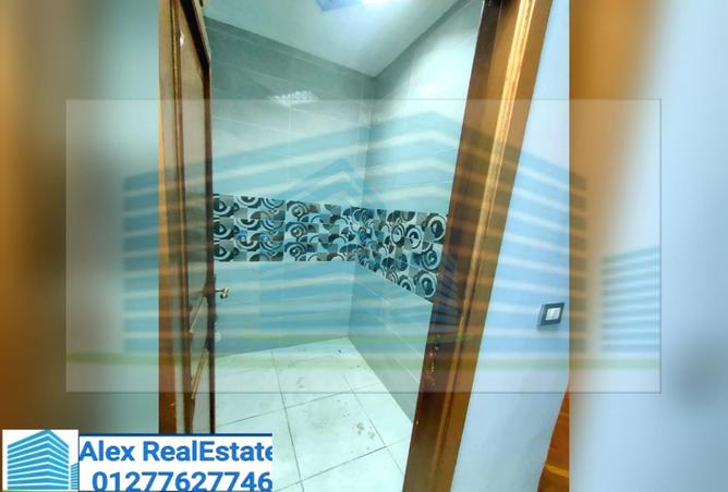 7594962 - Property Image 2