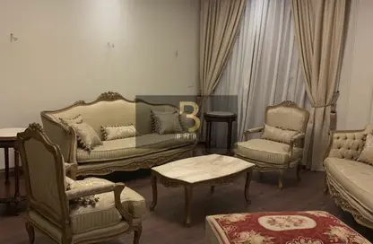 (بنتهاوس  (روف - 3 غرف نوم - 3 حمامات للبيع في المنطقة ب - حى جنوب الاكايمية - مدينة القاهرة الجديدة - القاهرة