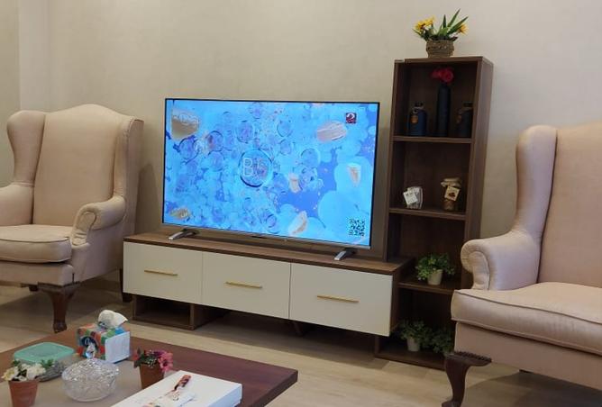 8240566 - Property Image 3