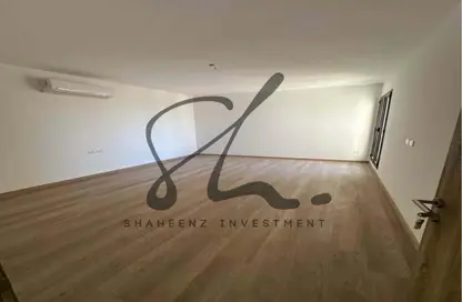 شقة - 3 غرف نوم - 2 حمامات للبيع في مون ريزيدنس - فيفث سكوير - التجمع الخامس - مدينة القاهرة الجديدة - القاهرة