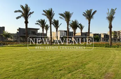 Apartment - 3 Bedrooms - 4 Bathrooms for sale in Swan Lake Residence - 5th Settlement Compounds - The 5th Settlement - New Cairo City - Cairo