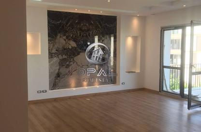 Apartment - 3 Bedrooms - 3 Bathrooms for rent in Westown - Sheikh Zayed Compounds - Sheikh Zayed City - Giza