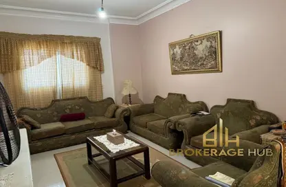 شقة - 4 غرف نوم - 2 حمامات للبيع في عمارات البنفسج - البنفسج - مدينة القاهرة الجديدة - القاهرة