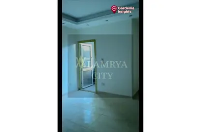 Apartment - 3 Bedrooms - 1 Bathroom for sale in Gardenia Mall St. - The 1st Settlement - New Cairo City - Cairo