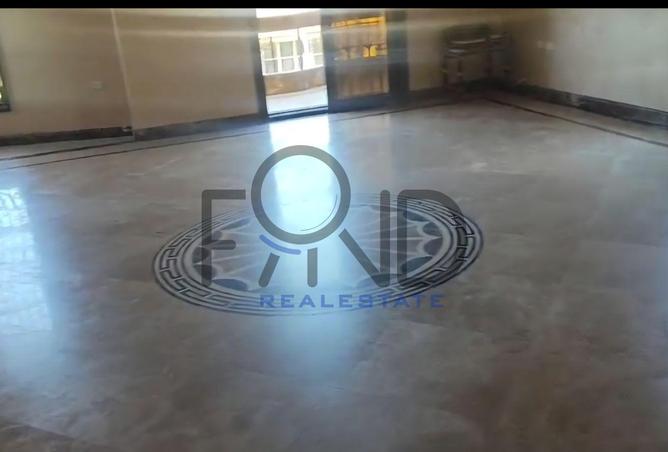 8255611 - الصورة الرئيسية للعقار