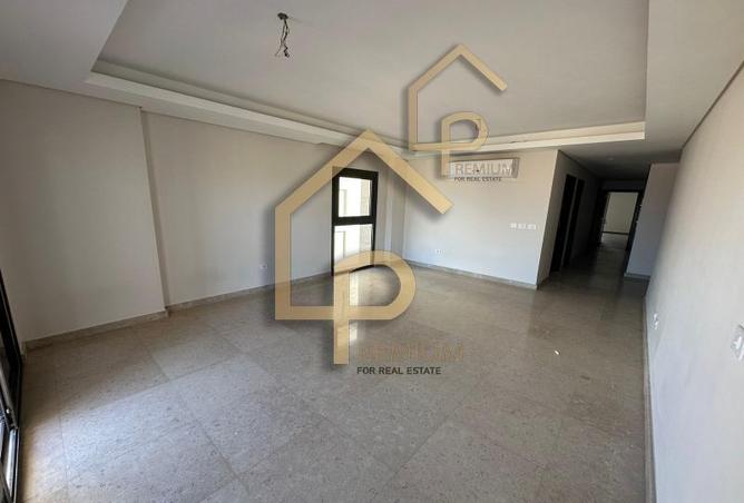 7048125 - Property Image 3