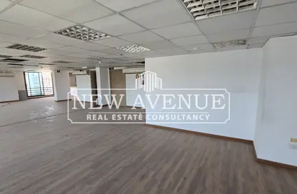 Whole Building - Studio - 1 Bathroom for sale in Trivium Square - North Teseen St. - The 5th Settlement - New Cairo City - Cairo