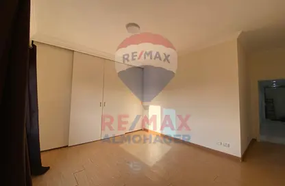 مساحات مكتبية - استوديو - 3 حمامات للايجار في بيفرلي هيلز - كمبوندات الشيخ زايد - الشيخ زايد - الجيزة