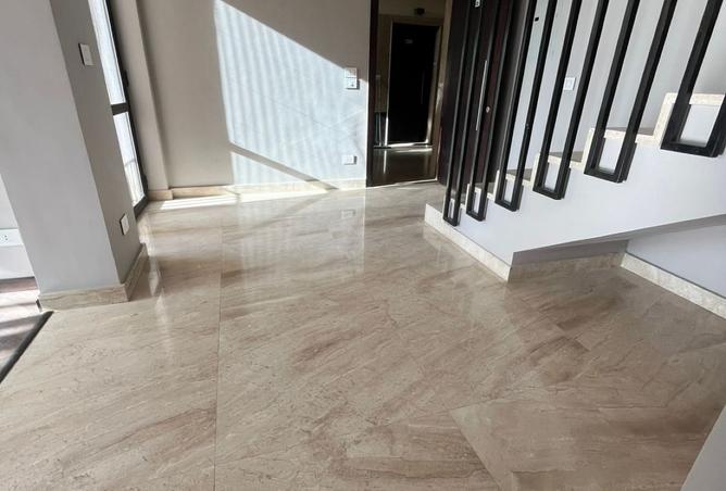 8454459 - Property Image 2