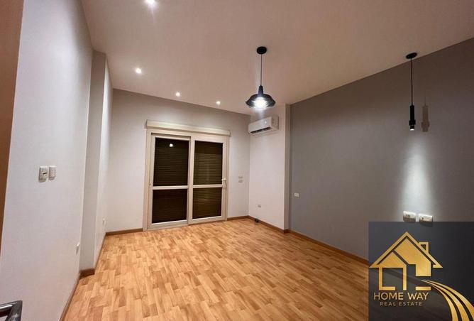 8297279 - Property Image 3