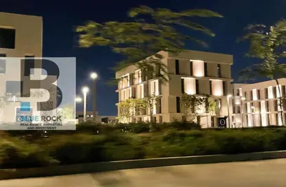 Villa - 5 Bedrooms - 5 Bathrooms for sale in O West - 6 October Compounds - 6 October City - Giza
