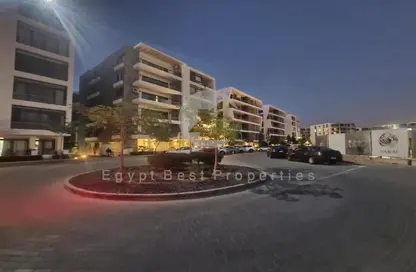 Apartment - 2 Bedrooms - 2 Bathrooms for sale in Taj City - 5th Settlement Compounds - The 5th Settlement - New Cairo City - Cairo