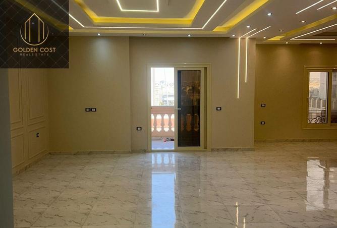 8360440 - صورة العقار 2