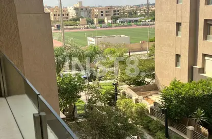 شقة - 2 غرف نوم - 2 حمامات للبيع في فيلدج جيت - المستثمرين الجنوبية - مدينة القاهرة الجديدة - القاهرة