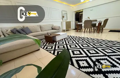 Apartment - 2 Bedrooms - 1 Bathroom for rent in El Rehab Extension - Al Rehab - New Cairo City - Cairo