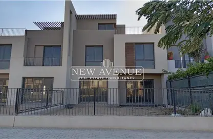Townhouse - 4 Bedrooms - 3 Bathrooms for sale in Sodic East - 6th District - New Heliopolis - Cairo