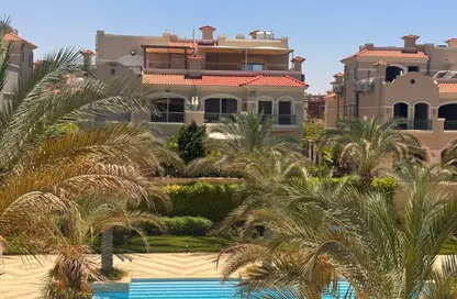 فيلا - 4 غرف نوم - 4 حمامات للبيع في الباتيو 5 ايست - الباتيو - كمبوندات الشروق - مدينة الشروق - القاهرة