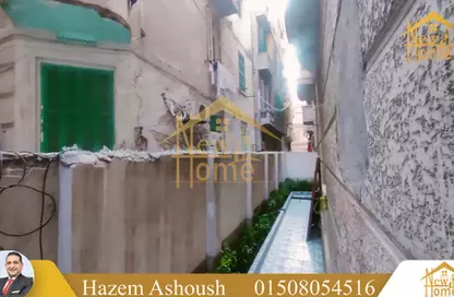 Apartment - 6 Bedrooms - 4 Bathrooms for rent in Ezz St. - Sporting - Hay Sharq - Alexandria