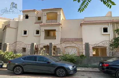 تاون هاوس - 5 غرف نوم - 4 حمامات للبيع في قطامية ريزدنس - التجمع الاول - مدينة القاهرة الجديدة - القاهرة