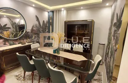 Apartment - 2 Bedrooms - 2 Bathrooms for sale in Salah Salem St. - Roxy - Heliopolis - Masr El Gedida - Cairo