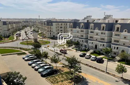 iVilla - 5 Bedrooms - 3 Bathrooms for sale in Mountain View Hyde Park - 5th Settlement Compounds - The 5th Settlement - New Cairo City - Cairo