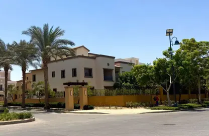 Villa - 3 Bedrooms - 3 Bathrooms for sale in Mivida - 5th Settlement Compounds - The 5th Settlement - New Cairo City - Cairo
