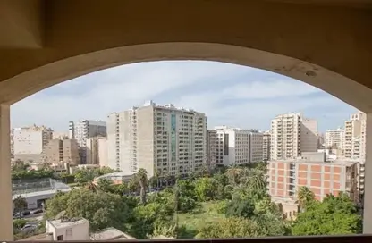 شقة - 4 غرف نوم - 3 حمامات للبيع في سموحة - حي شرق - الاسكندرية