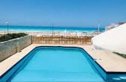 Chalet - 2 Bedrooms - 2 Bathrooms for sale in Mountain View - Ras Al Hekma - North Coast