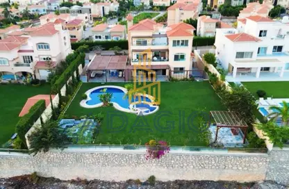 قصر - 7 غرف نوم - 8 حمامات للبيع في اليكس ويست - كمبوندات الاسكندرية - الاسكندرية