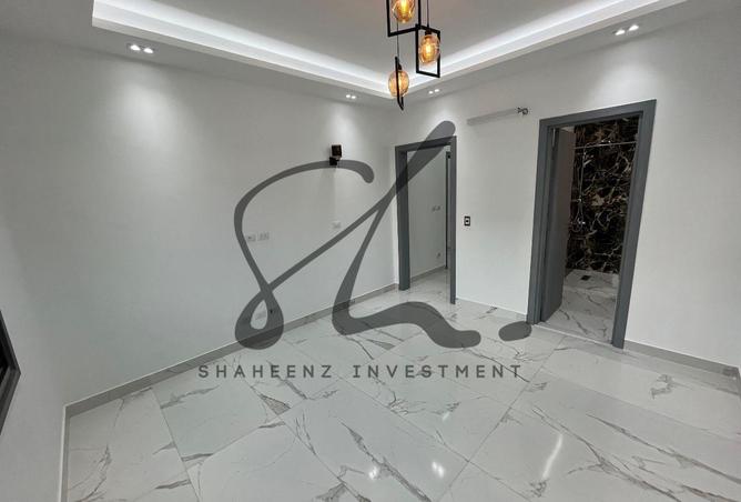 8251564 - Property Main Image