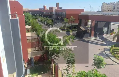 Townhouse - 4 Bedrooms - 3 Bathrooms for sale in Continental Residence - Sheikh Zayed Compounds - Sheikh Zayed City - Giza