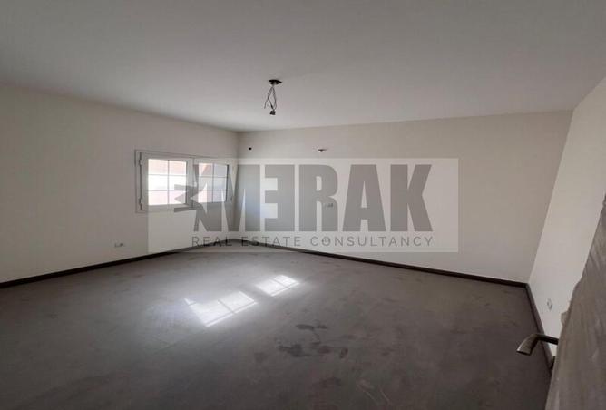 8532638 - Property Image 3