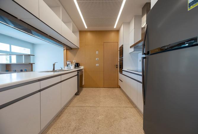 8389158 - Property Image 3