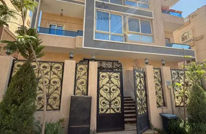 Duplex - 4 Bedrooms - 3 Bathrooms for sale in Zizinia St. - South Investors Area - New Cairo City - Cairo