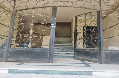 Apartment - 2 Bedrooms - 1 Bathroom for rent in The 1st Settlement - New Cairo City - Cairo
