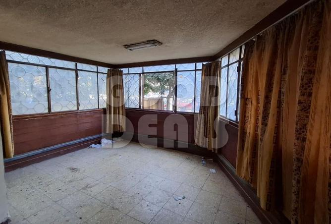 8400410 - Property Image 2