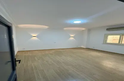 Apartment - 3 Bedrooms - 2 Bathrooms for rent in Touristic Zone 4 - Touristic Zone - Al Motamayez District - 6 October City - Giza