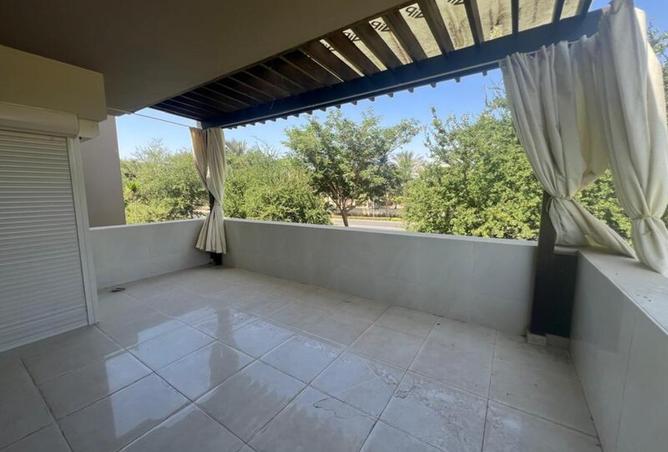 8240564 - Property Image 3