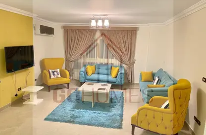 Apartment - 3 Bedrooms - 2 Bathrooms for rent in Thirteenth Sector - Zahraa El Maadi - Hay El Maadi - Cairo