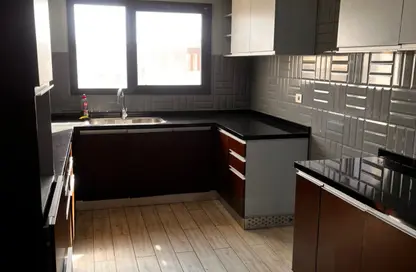 شقة - 2 غرف نوم - 3 حمامات للايجار في ذا كورت ياردز - كمبوندات الشيخ زايد - الشيخ زايد - الجيزة