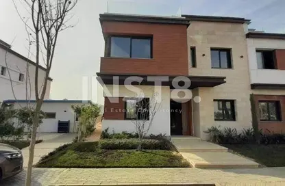 Villa - 4 Bedrooms - 4 Bathrooms for sale in Azzar - 5th Settlement Compounds - The 5th Settlement - New Cairo City - Cairo