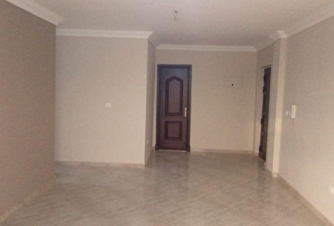 8183146 - Property Image 2