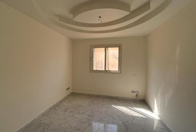 8497612 - Property Image 3