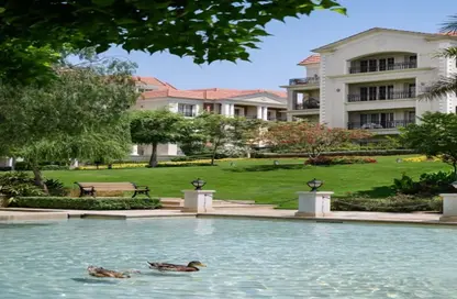 Apartment - 2 Bedrooms - 2 Bathrooms for sale in Regent's Square - 5th Settlement Compounds - The 5th Settlement - New Cairo City - Cairo