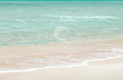 Chalet - 2 Bedrooms - 2 Bathrooms for sale in Seashore - Ras Al Hekma - North Coast