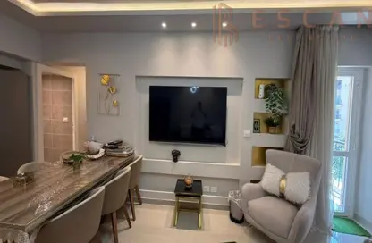 Apartment - 3 Bedrooms - 3 Bathrooms for sale in El Rehab Extension - Al Rehab - New Cairo City - Cairo