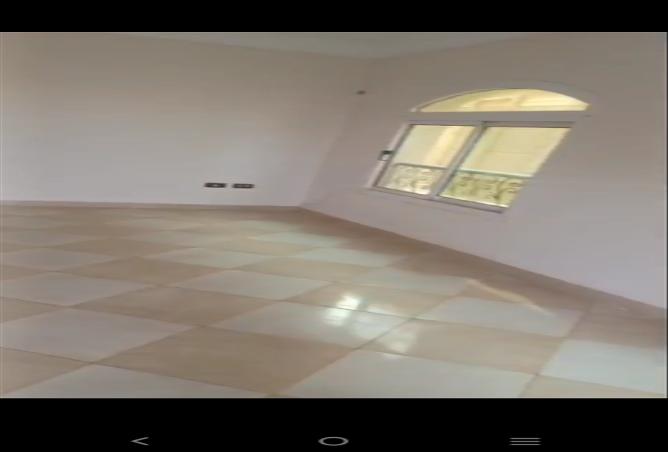 8435090 - Property Image 2