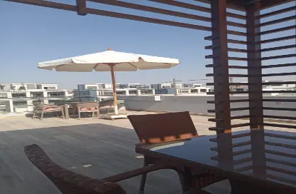 سطح - 1 حمام للايجار في 16 وان - كمبوندات الشيخ زايد - الشيخ زايد - الجيزة