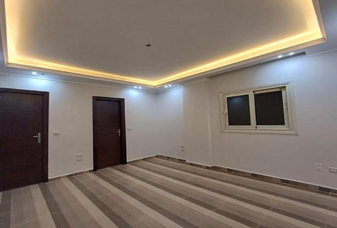 8271435 - صورة العقار 3