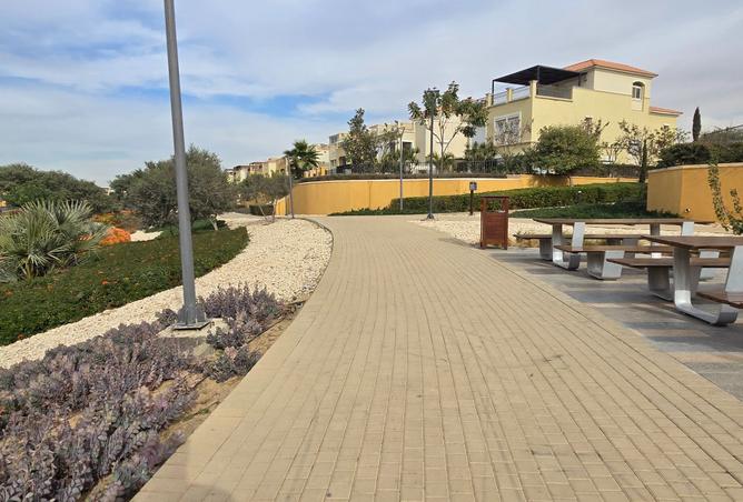 8533972 - Property Image 2